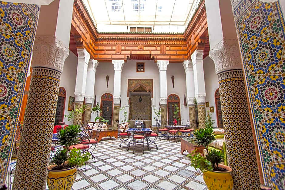 Riad Dar Skalli & SPA
