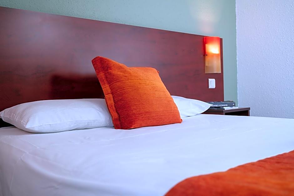 Initial by Balladins Lyon Villefranche-sur-Saône