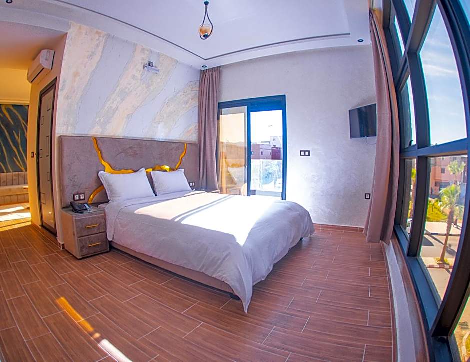 Photo 1 of 8 of 1 King Bed Suite