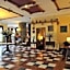 Fitzgeralds Hotel