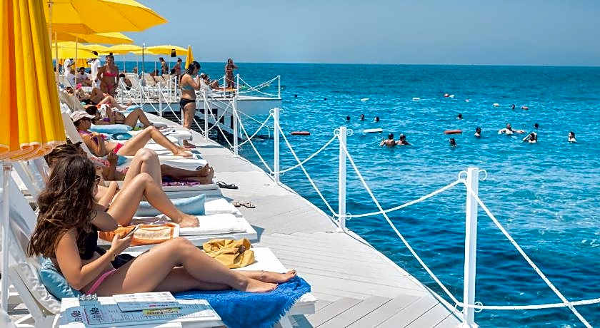 Marti Beach Hotel