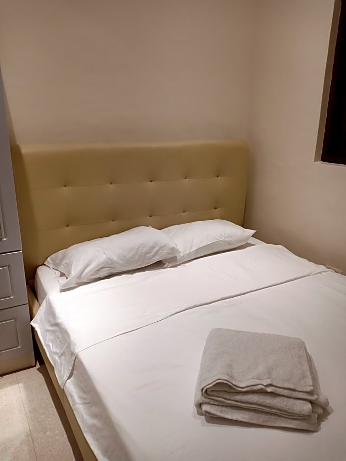 El Castillo Bed and Breakfast