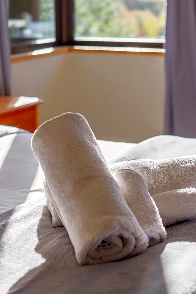 Sherwood Lodge 4-Bedroom Holiday Home with Spectacular Views