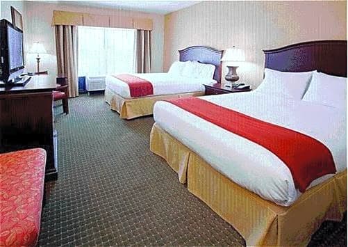 Holiday Inn Express Hotel & Suites Lexington NW-The Vineyard