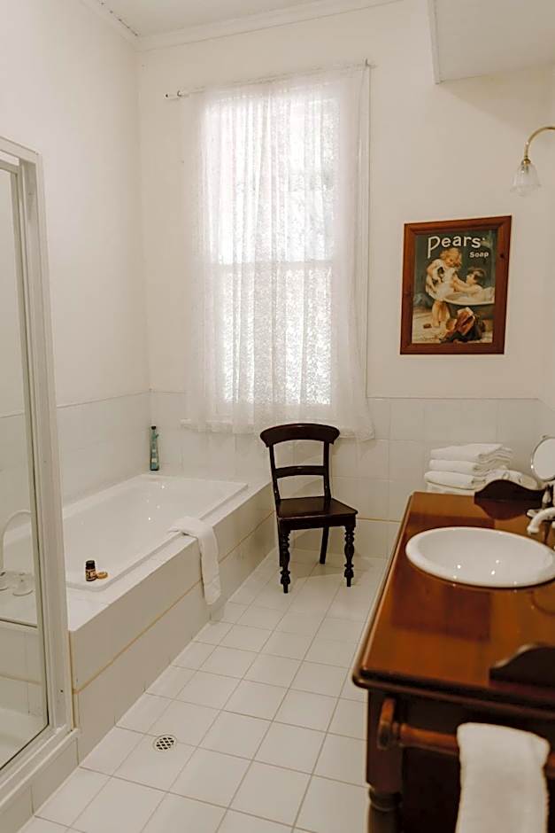 Abbey Boutique Hotel