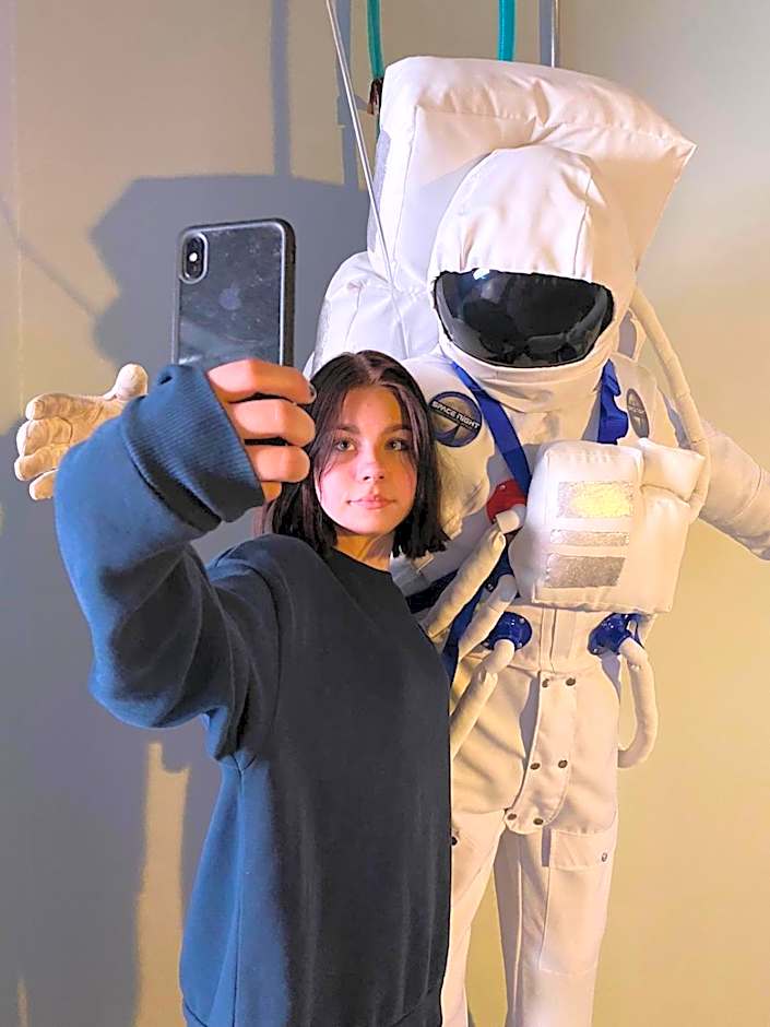 Space Night Capsule Hostel