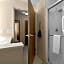 Holiday Inn Express And Suites Fayetteville South By IHG