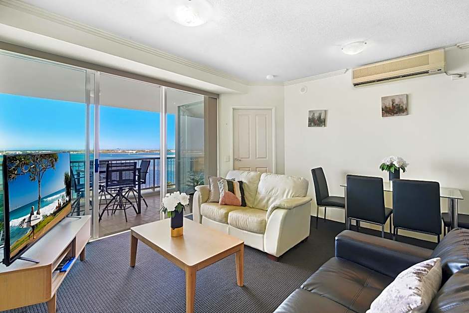 Crystal Bay On The Broadwater