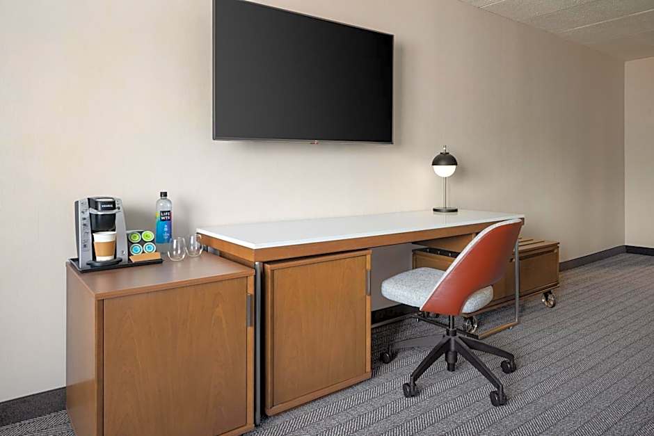 Courtyard by Marriott Hartford Cromwell