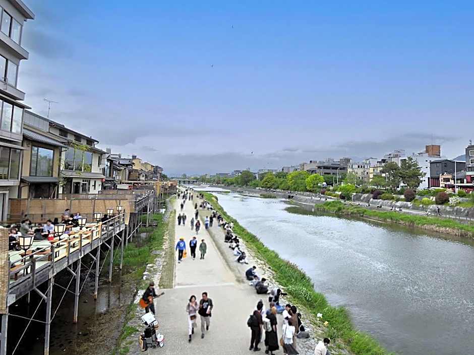IZUTSU HOTEL KYOTO TAKASEGAWA BETTEI