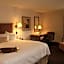 Hampton Inn By Hilton Columbus-Airport