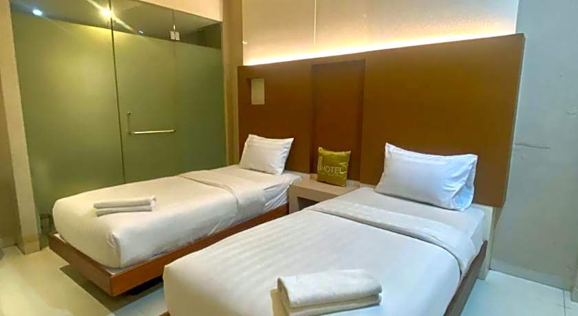 OS Hotel Airport Batam