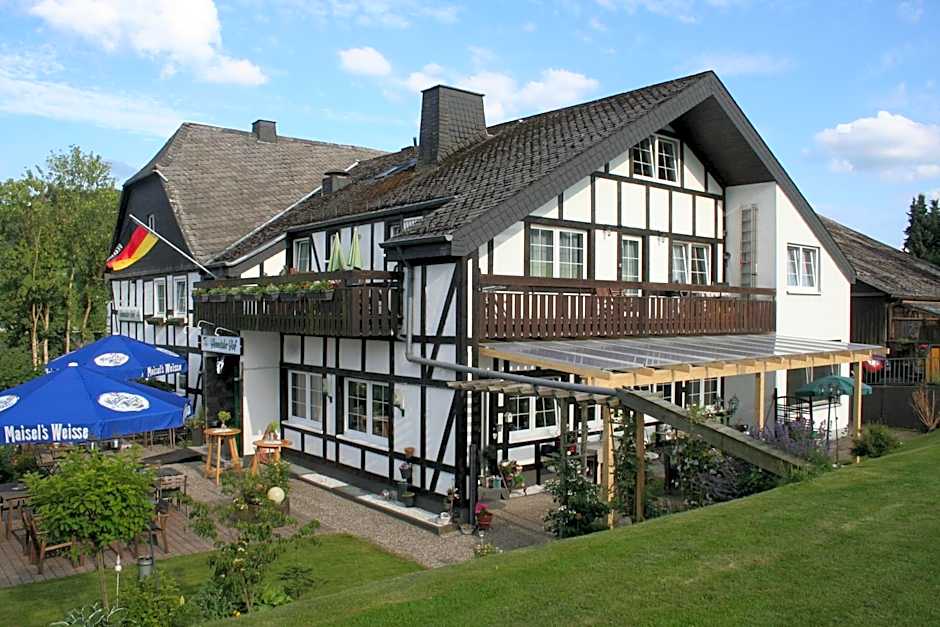 Photo 1 of 50 of Hennetaler Hof