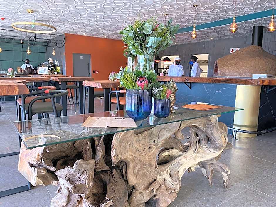 MINT Hotel 84 on Katherine