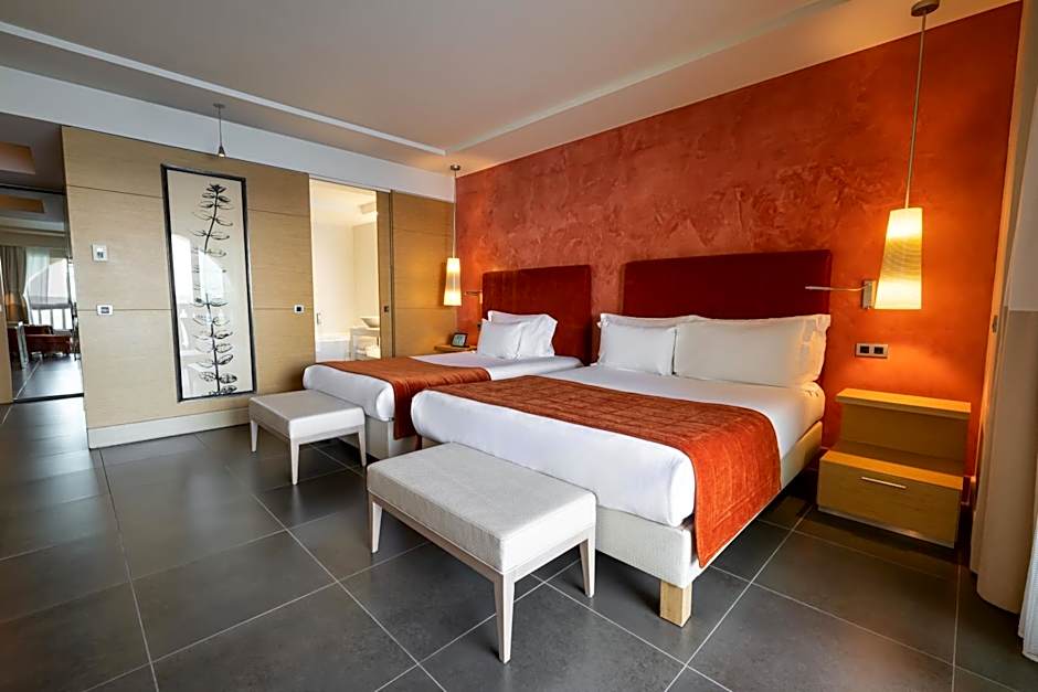 Photo 1 of 4 of Exclusive 2 Beds, Sea View