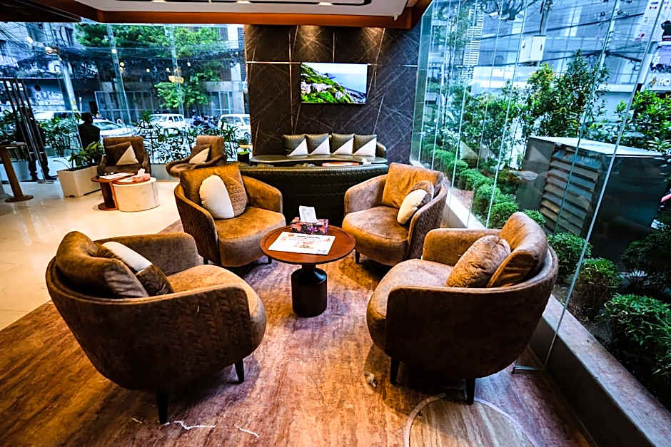 Unique Regency Hotel