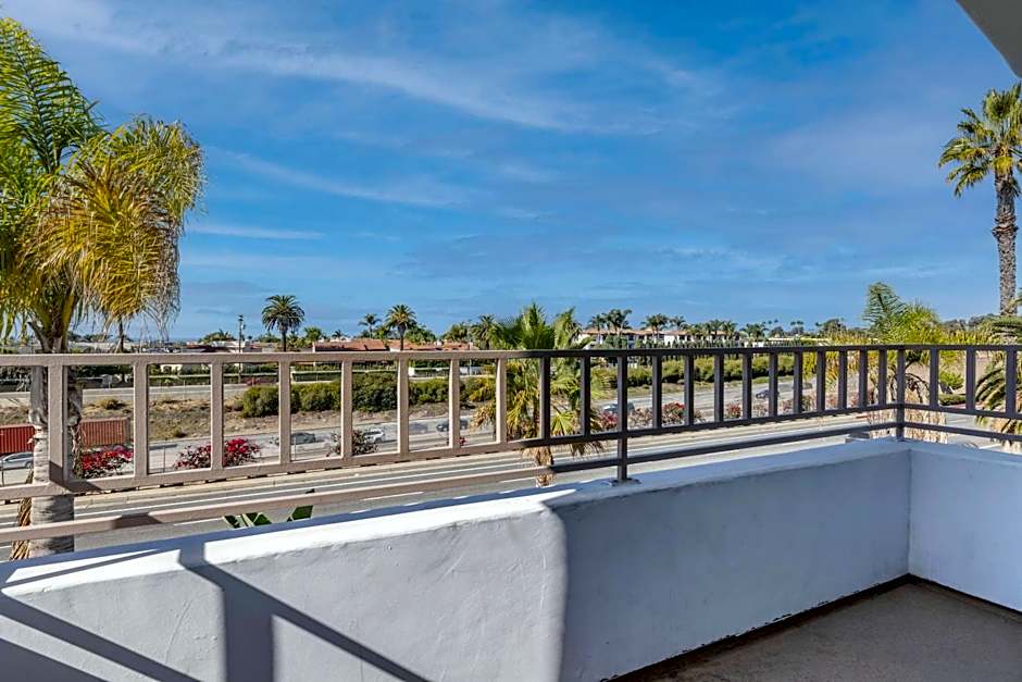 Comfort Suites San Clemente Beach