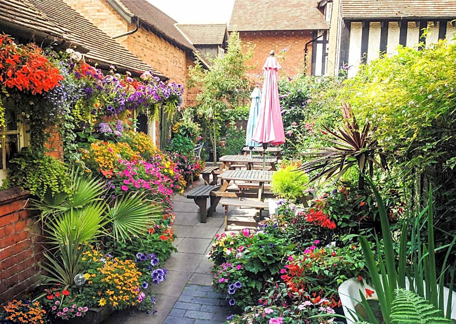 Bournville House & Cafe