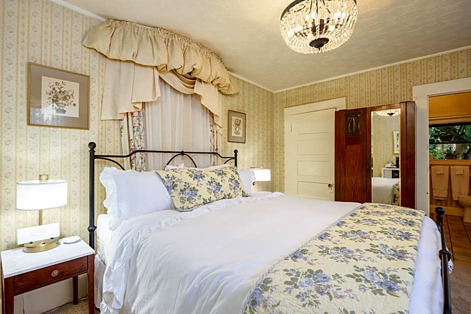 Mill Rose Inn
