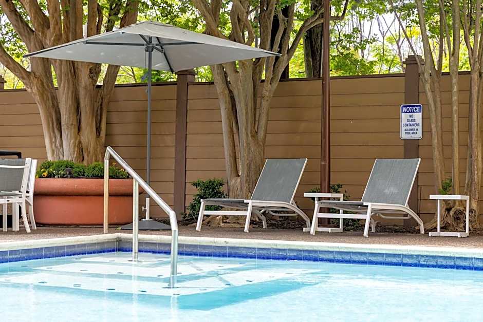 DoubleTree by Hilton Houston Medical Center Hotel & Suites