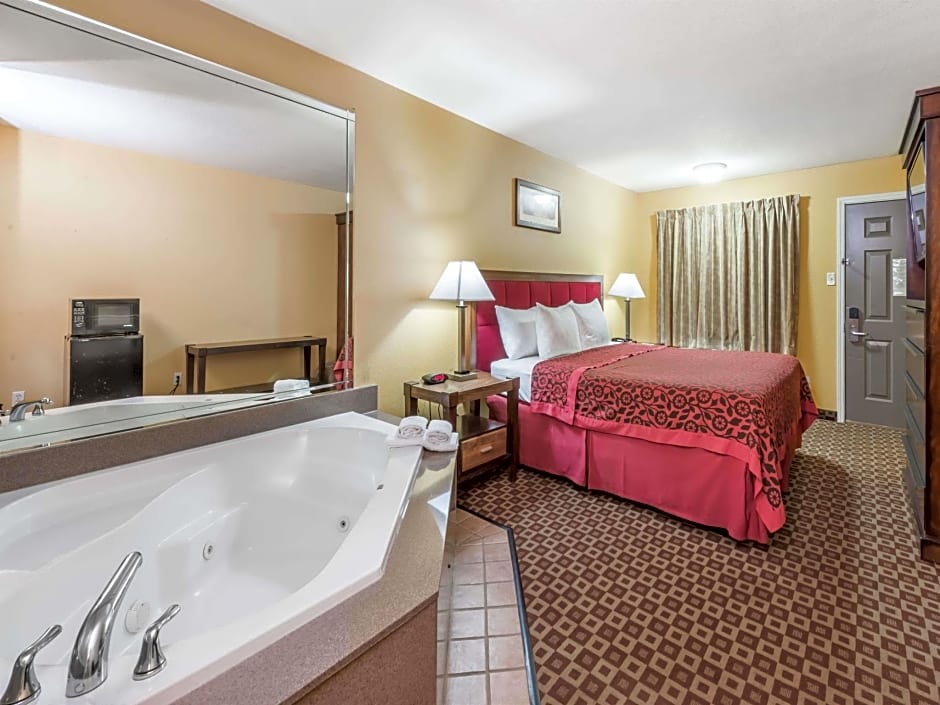 Days Inn by Wyndham Sulphur LA