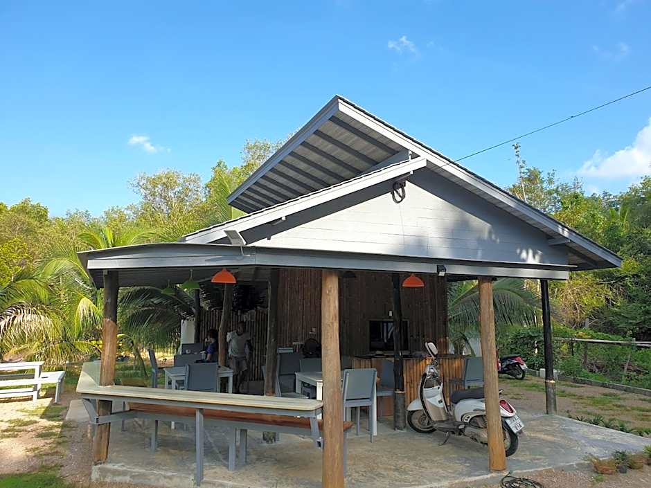 Baan Suan Coconut Ko Yao Noi