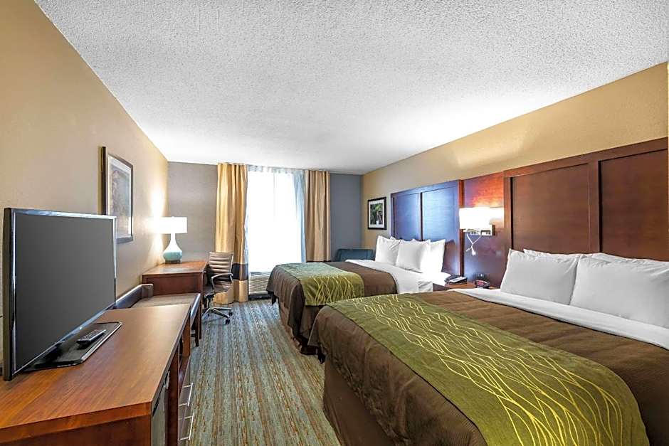 Comfort Inn Bay City - Riverfront