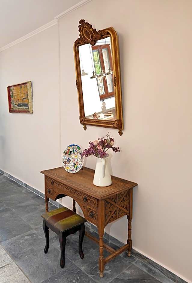 Petrino Villa Ianthe