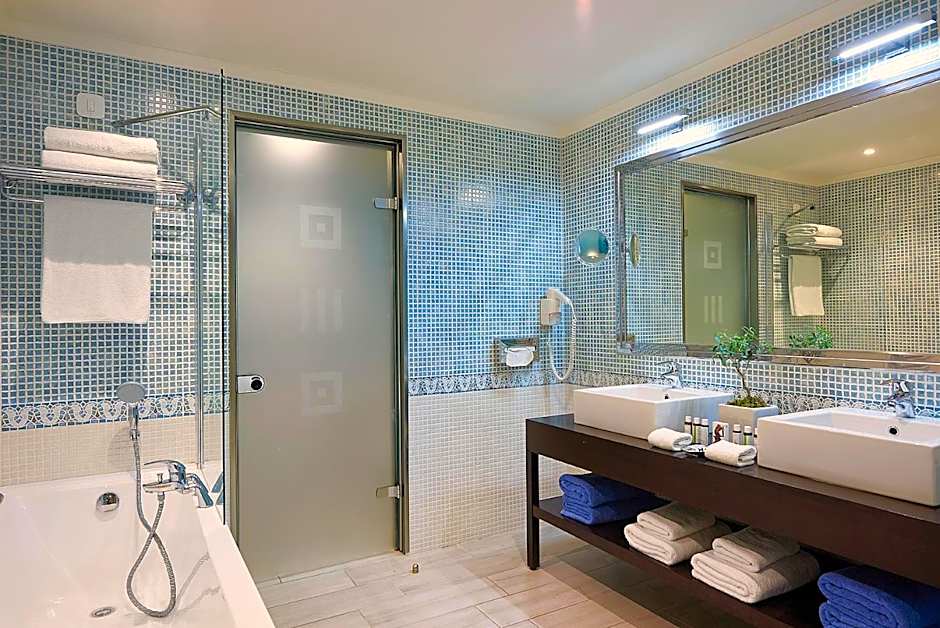 Aldemar Olympian Village