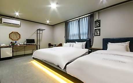 Changwon Jinhae Hotel The Syap