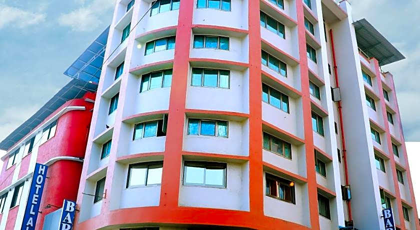 Hotel Alka Residency