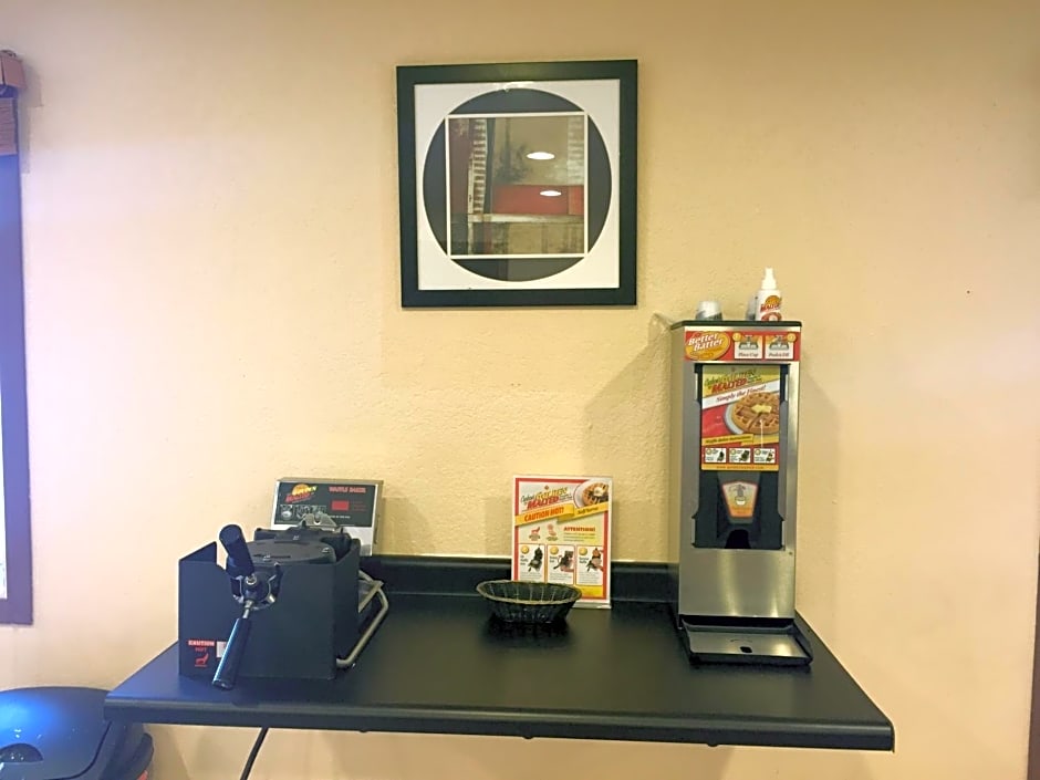 Americas Best Value Inn Grand Forks