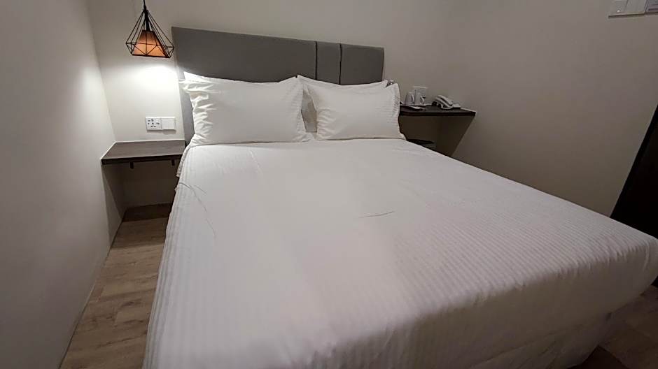 De Luna Hotel Sri Petaling