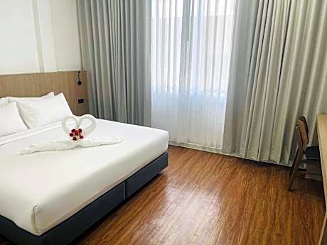 Queen Room