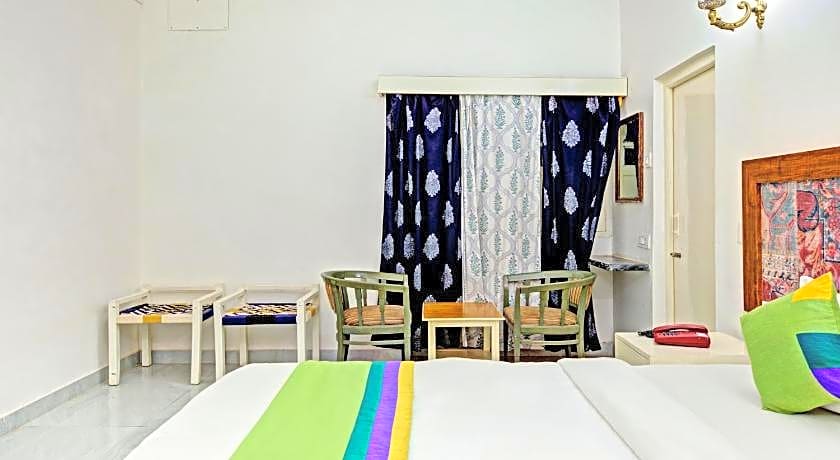 Hotel Meera