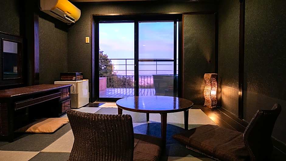 Photo 1 of 4 of Japanese-Western Style Room