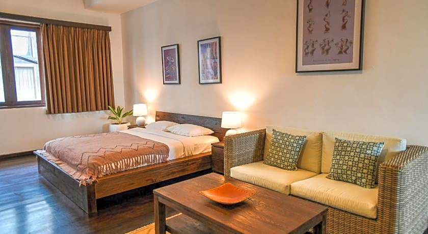 Melo Suites Hotel