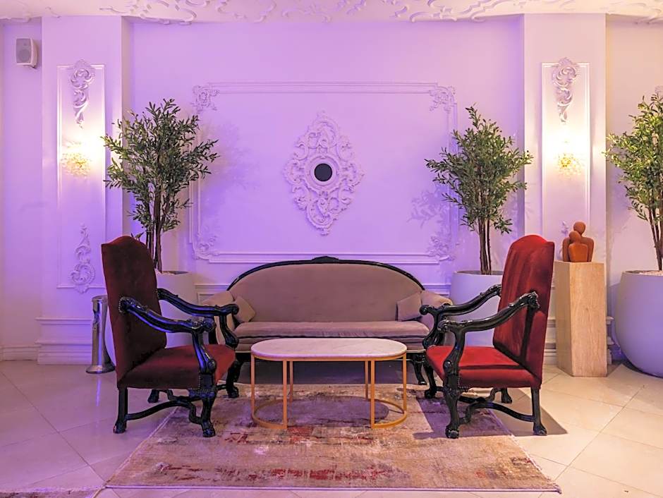 Panorama Ramsis Hotel & Cafe