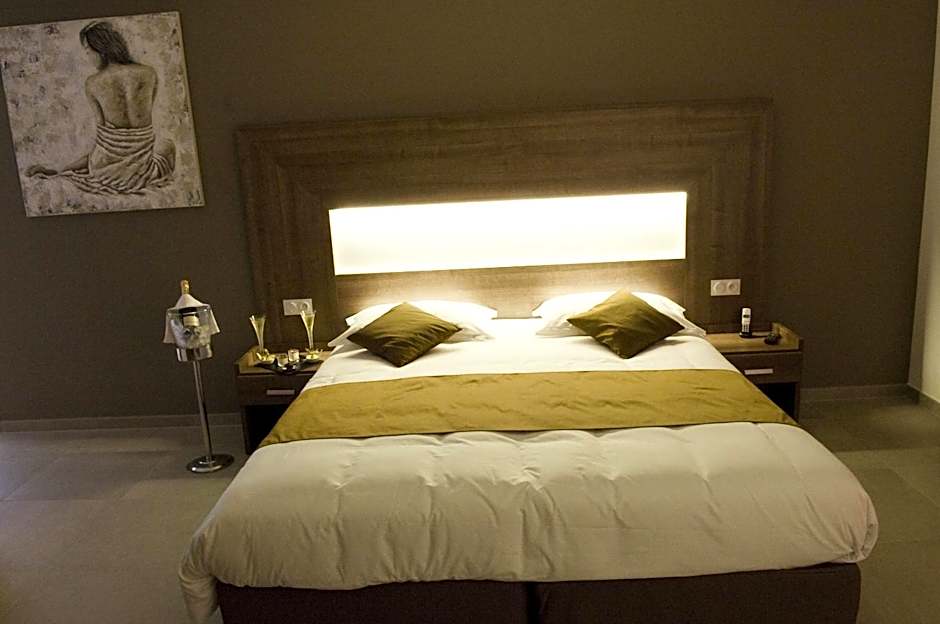 The Originals City, Hôtel Les Bastides du Gapeau