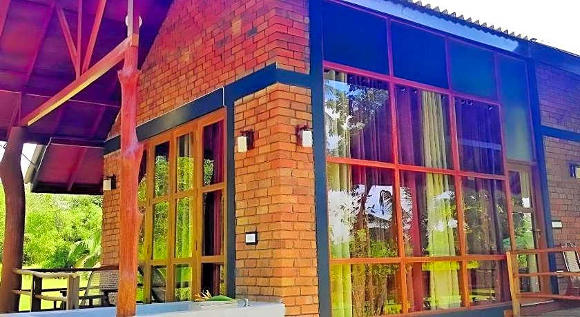 Saji-Sami Hotel