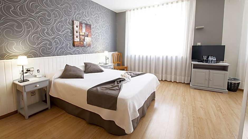 Hotel Isabel de Segura