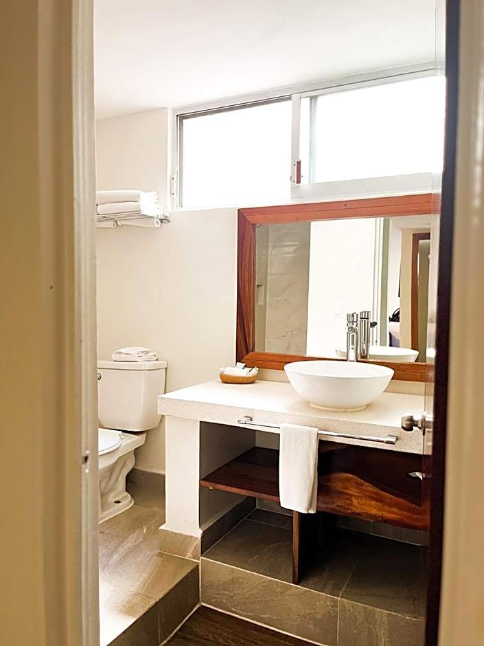 Hotel & Suites Villasol