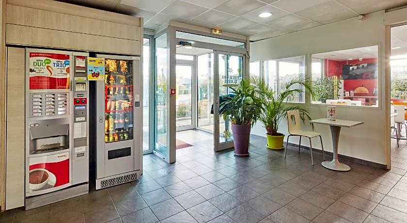 Premiere Classe Avignon Parc Des Expositions