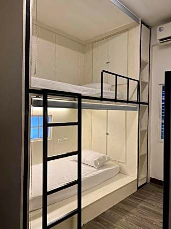 Standard Double Room with Shared Bathroom