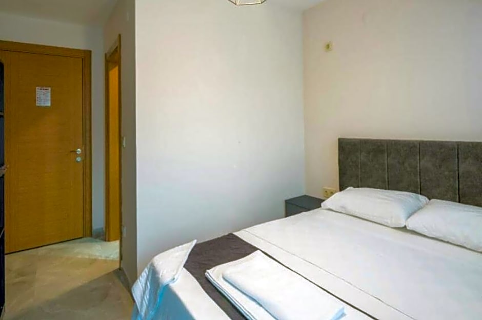 Royal City Hotel Old Town