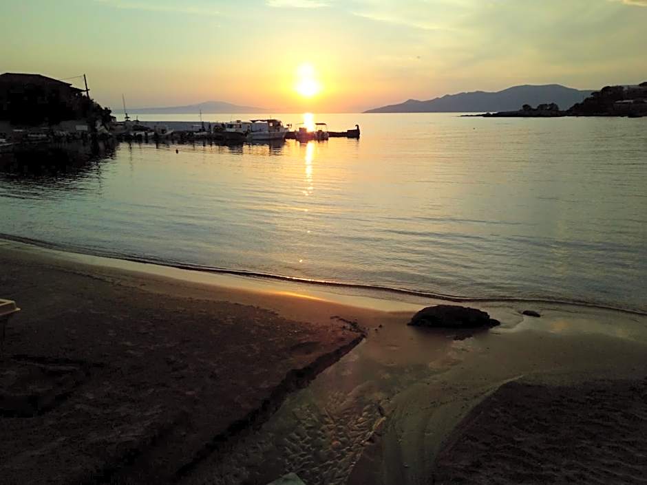 Ostria Maisonettes and Studios