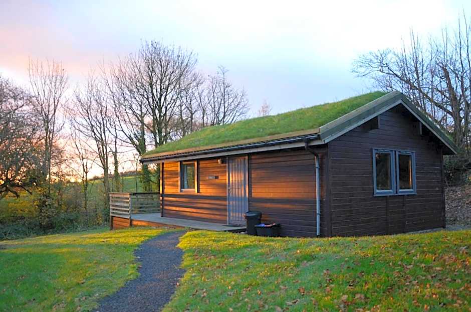 Avallon Lodges