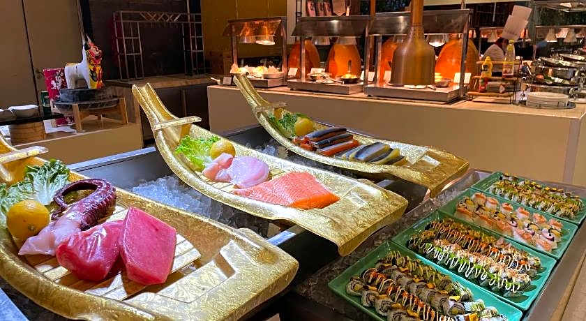 Crowne Plaza Yantai Sea View By IHG