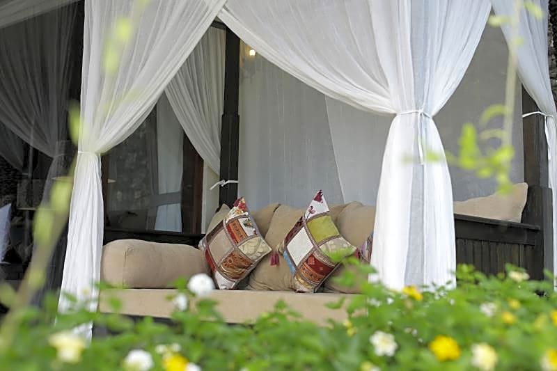 Villa Delmara At Balian Beach