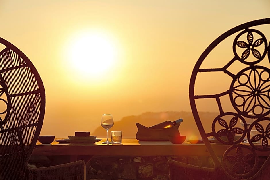 White Pearl Cavalieri